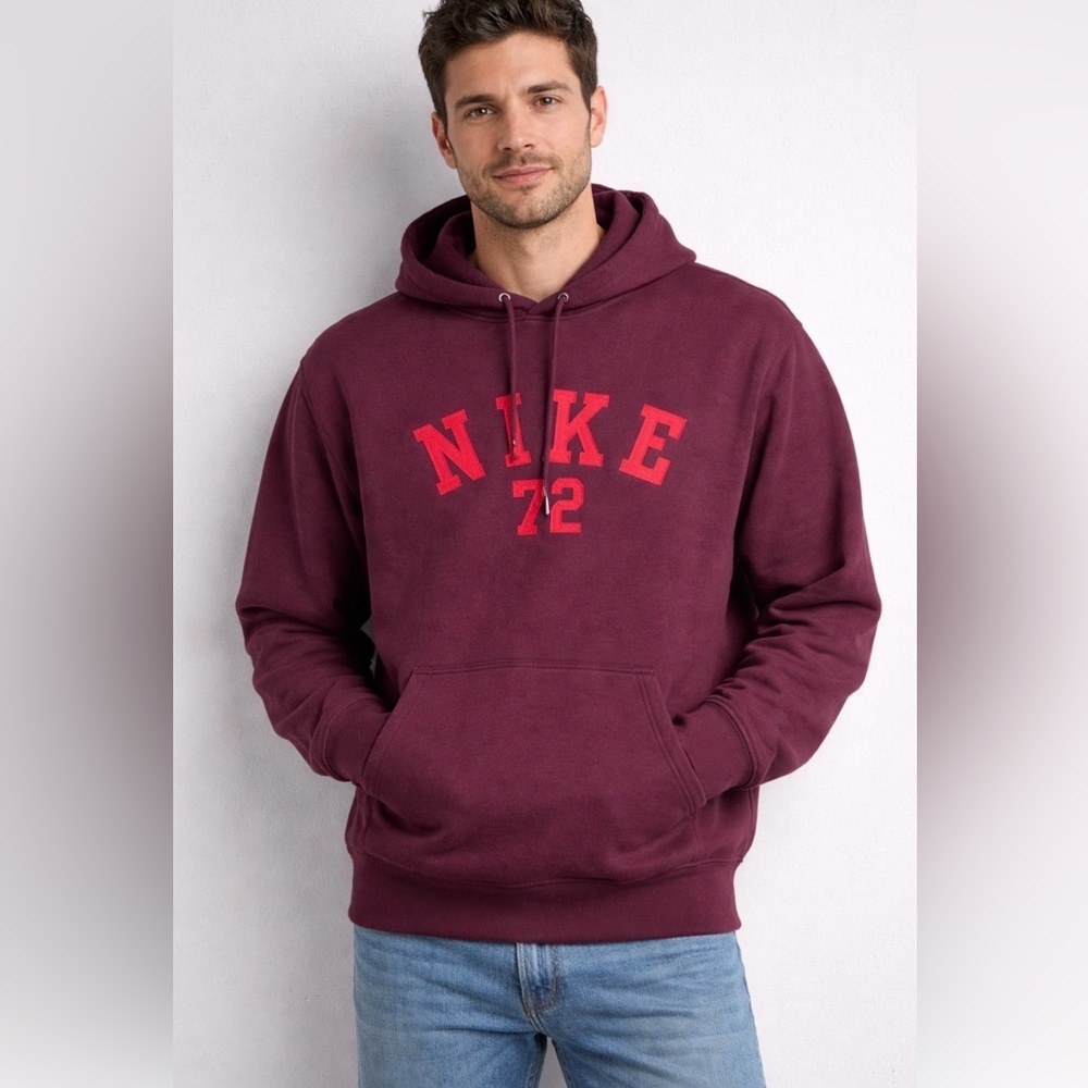 Nike Men's (2011) Size L Burgundy Hoodie